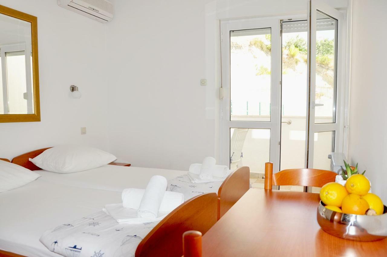 Sunrise Apartments And Studio Apartments 1 洛克瓦罗戈兹尼察 外观 照片